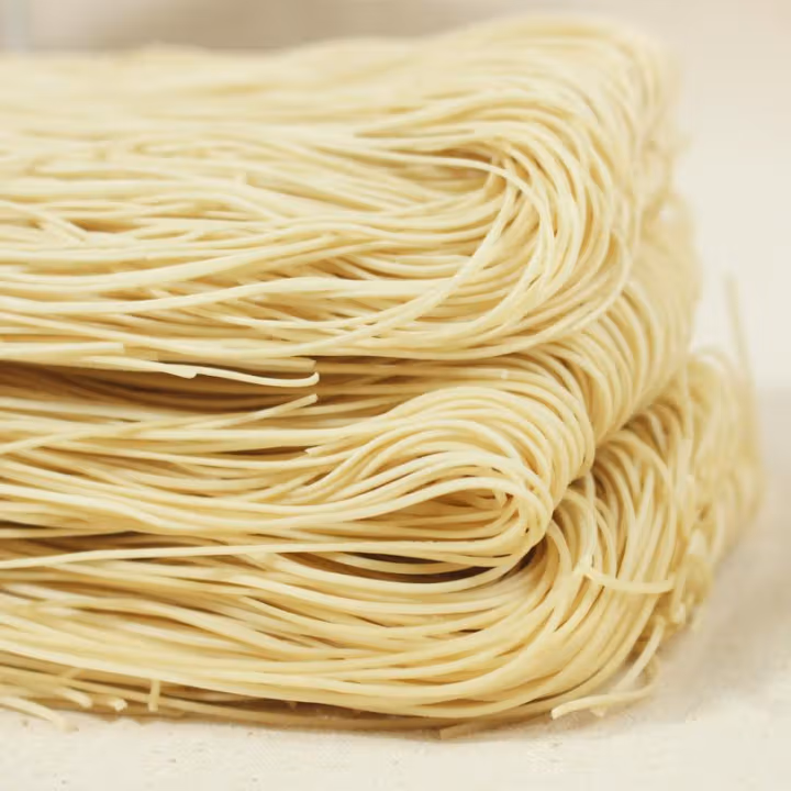 Liji lisse nouilles instantanées Produits de céréales pour remplacement de repas chinois nouilles de Brithday
